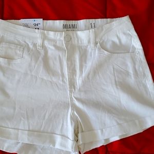 Shorts,size 11 womens,nwt